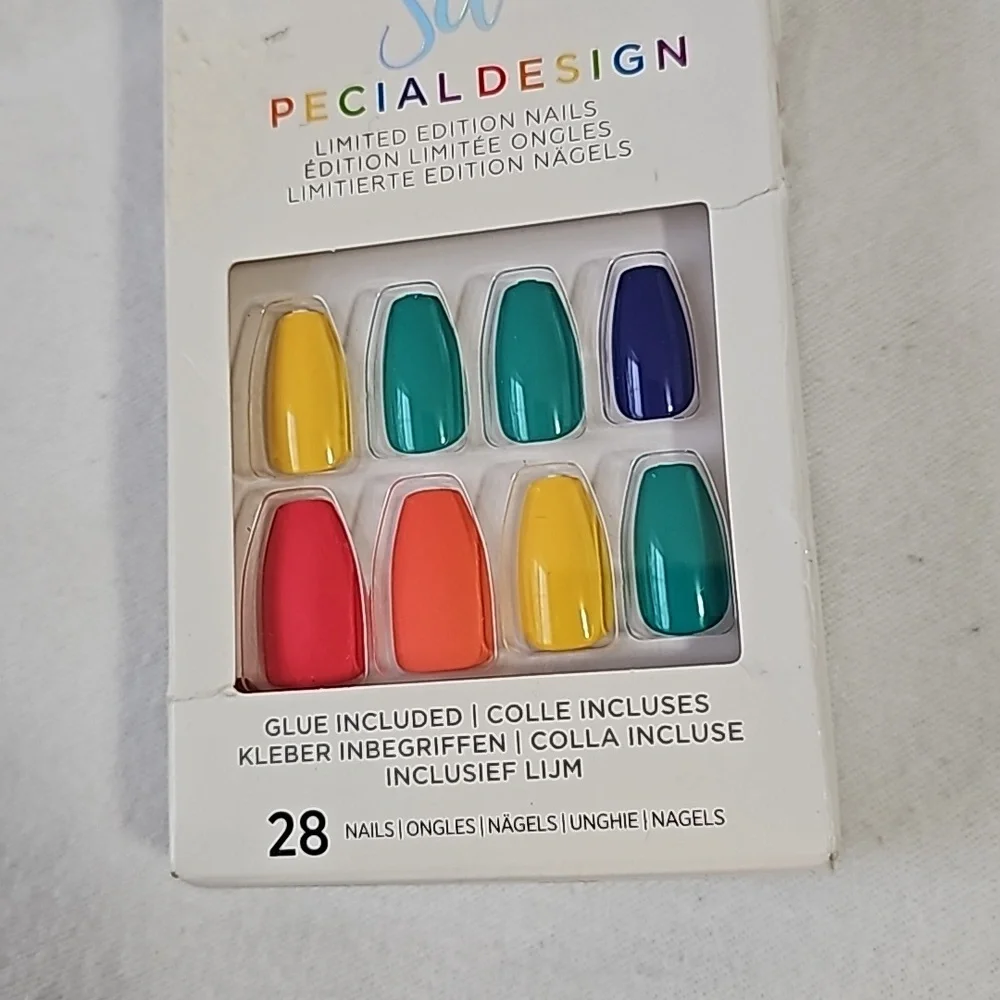 💋 Kiss Press On Nails Rainbow 🌈 - Picture 2 of 4